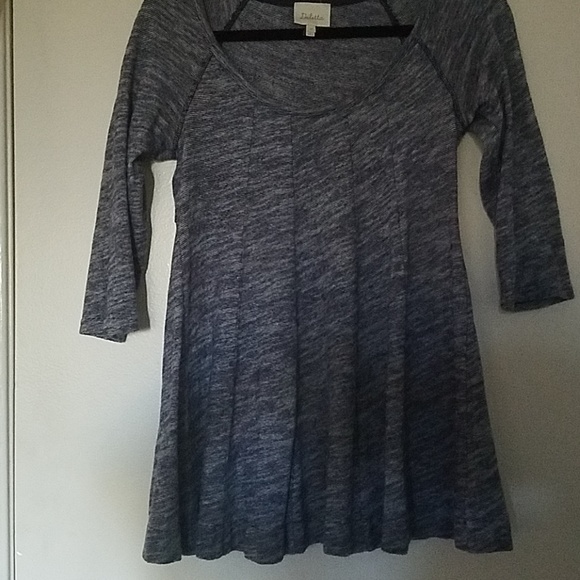 Anthropologie beautiful navy blue and white top. - Picture 4 of 5